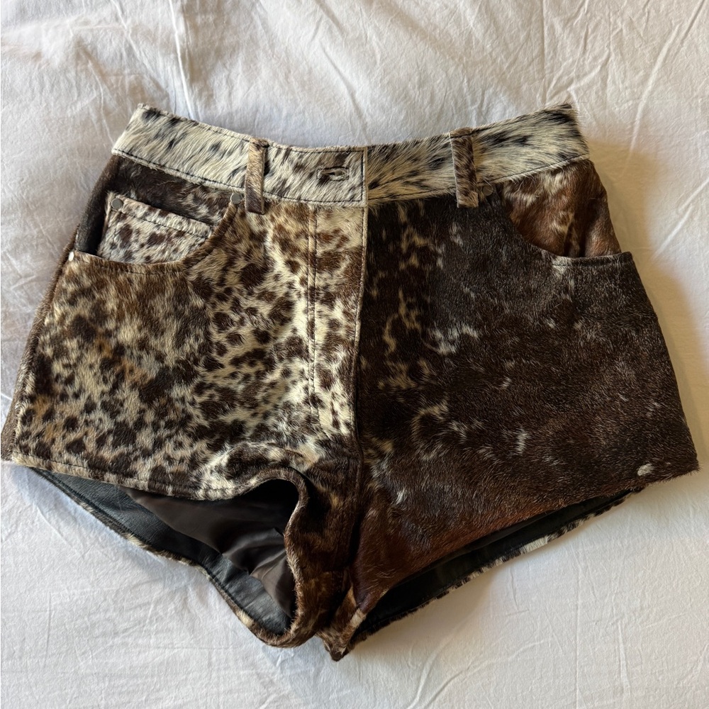 Cowhide shorts